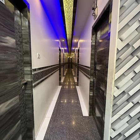 M E R I T O N Hotel T-2 Mumbai Exterior photo